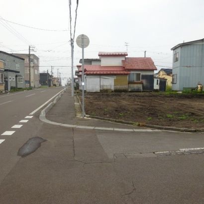 北側11.00mの公道