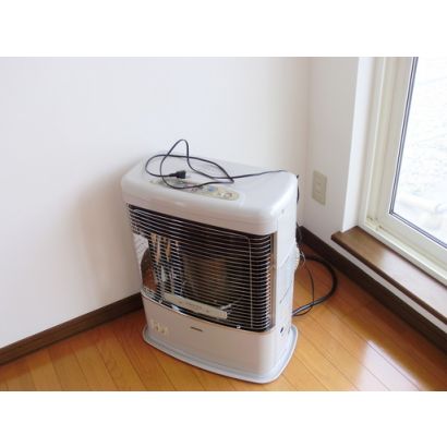 灯油ストーブ付