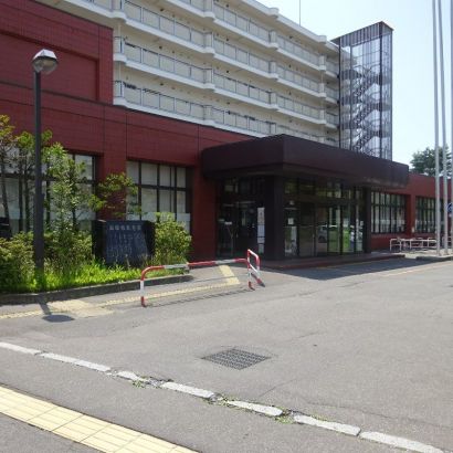 近くの湯川支所